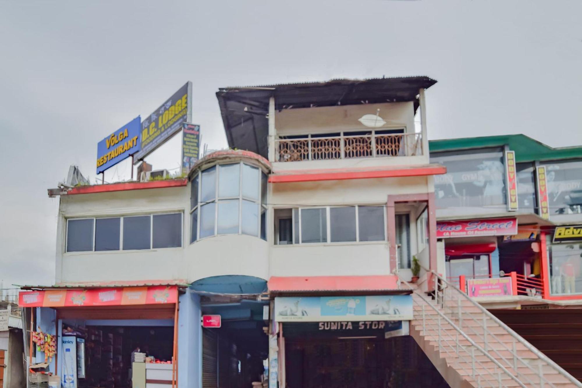 Hotel O Dc Lodge Kaharpara Exteriér fotografie